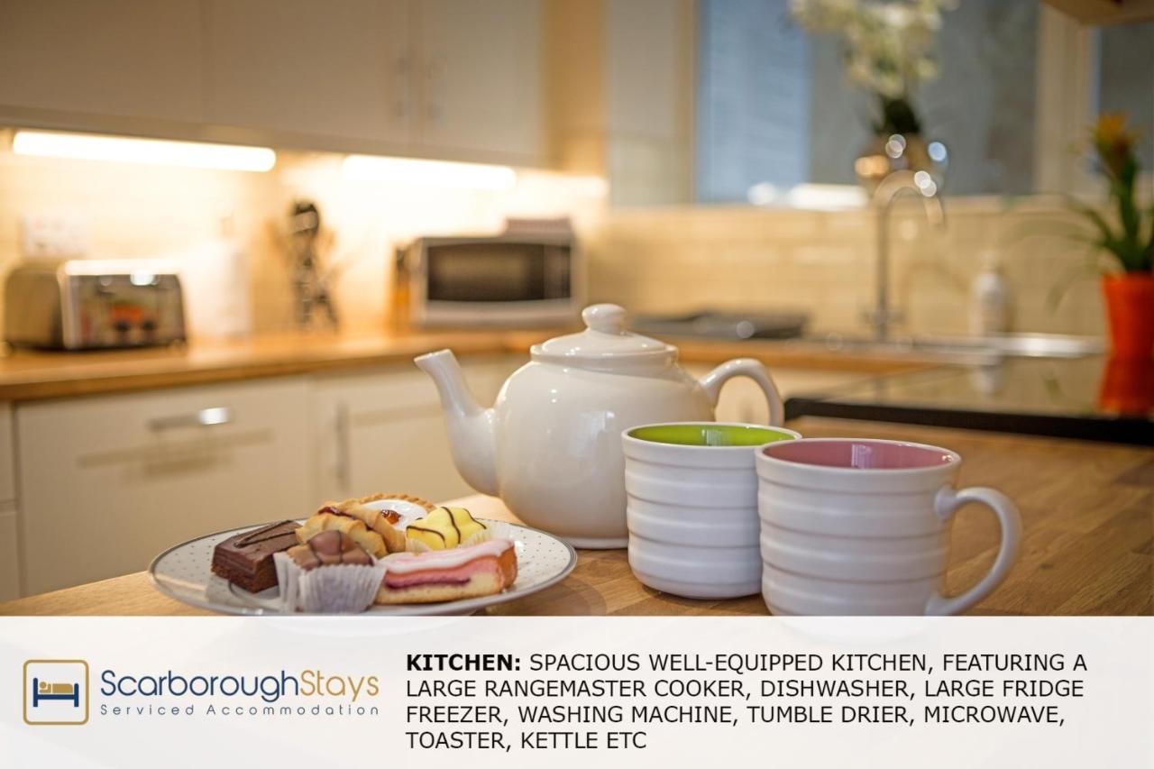Scarborough Stays - Luxury Townhouse Ideal For Large Groups - Hot Tub Eksteriør bilde